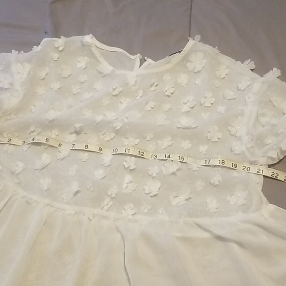 Sheer Peplum Floral Shirt - Picture 5 of 7